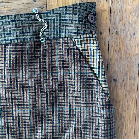 Paul Smith Skirt - Picture 2 of 7